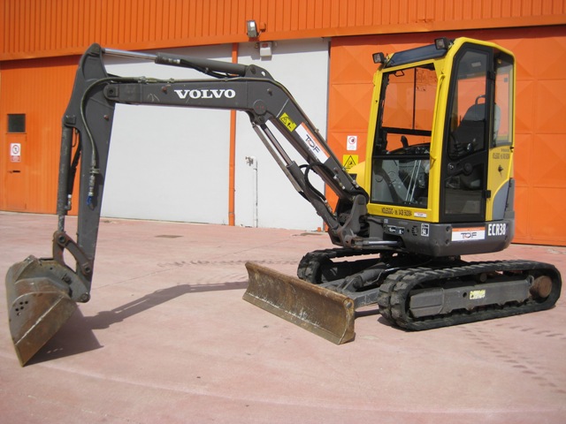 VOLVO – ECR38 – photo 1