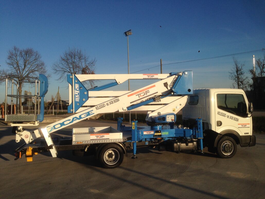 NISSAN CABSTAR 35.13 – SOCAGE DA 420 – foto 1
