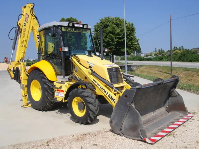 NEW HOLLAND – B110 – foto 1