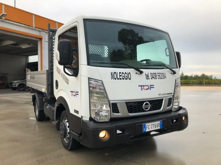 NISSAN – NT 400 CABSTAR 35.14 – foto 3