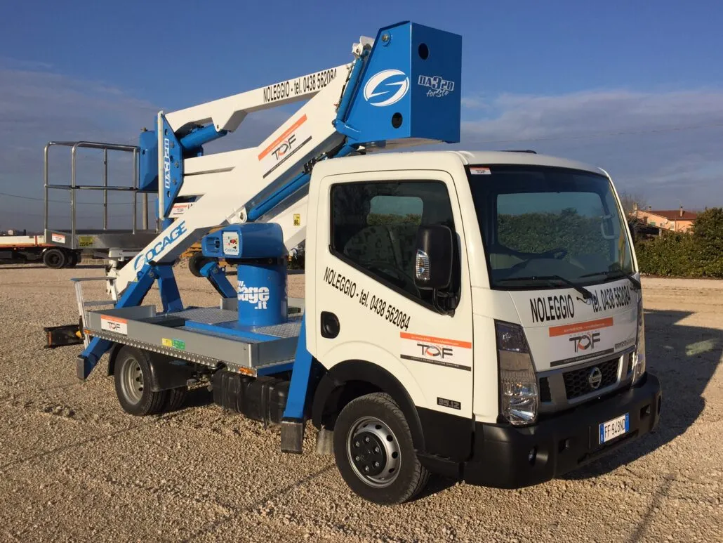 NISSAN CABSTAR 35.12 – SOCAGE DA 320 – photo 1